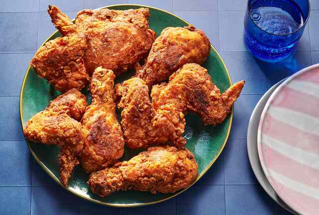 Taste fried chicken with buttermilk cupsnchai display